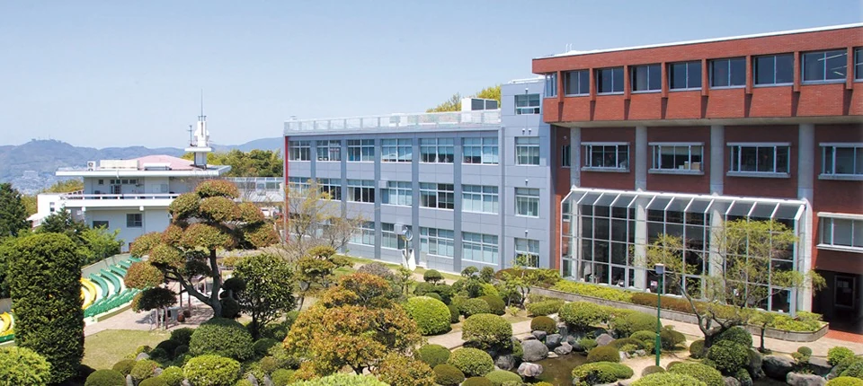 学校法人鶴鳴学園 長崎女子短期大学の資料掲載写真